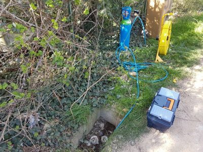 Recherche de fuite sur un réseau d'eau potable en PE20 à Arles (13) 2